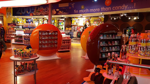 Shopping Mall «Orlando Vineland Premium Outlets», reviews and photos, 8200 Vineland Ave, Orlando, FL 32821, USA