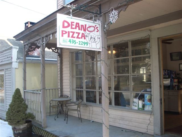 Deano's 06039