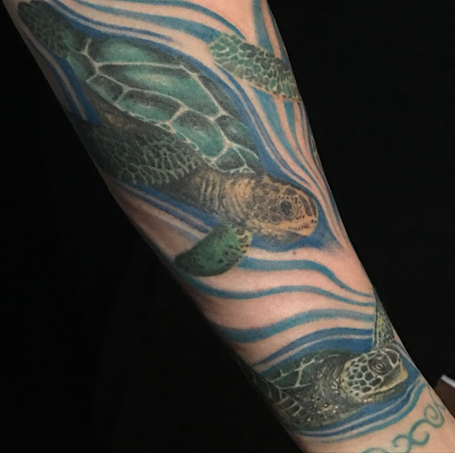 Tattoo Shop «Heavy Water Tattoo», reviews and photos, 22606 E Cliff Dr, Santa Cruz, CA 95062, USA