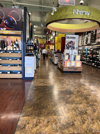 Wine Store «Total Wine & More», reviews and photos, 394 N Moorpark Rd, Thousand Oaks, CA 91360, USA
