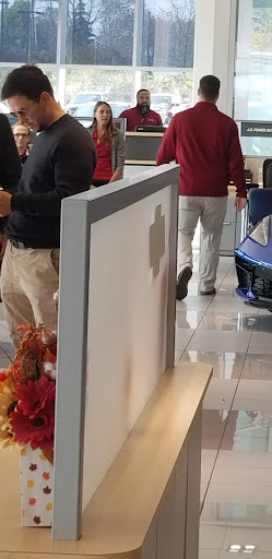 Chevrolet Dealer «Jack Maxton Chevrolet», reviews and photos, 700 E Dublin Granville Rd, Columbus, OH 43085, USA