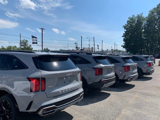 Car Dealer «Kia of Bedford», reviews and photos, 18180 Rockside Rd, Bedford, OH 44146, USA