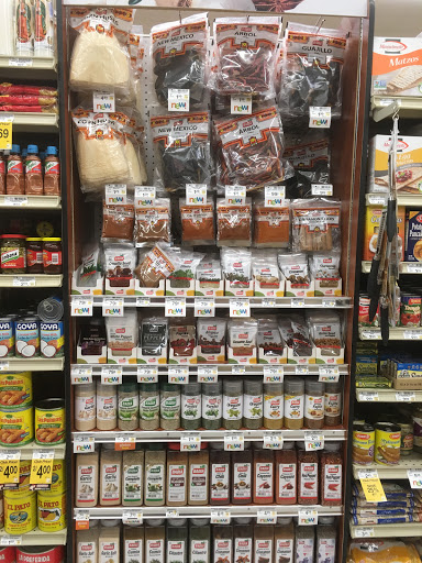 Grocery Store «Safeway», reviews and photos, 3325 28th St, Boulder, CO 80302, USA