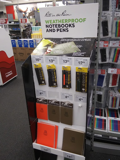 Office Supply Store «Staples», reviews and photos, 4610 N Clark St, Chicago, IL 60640, USA