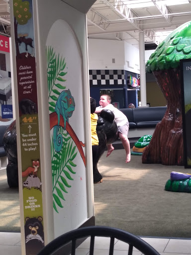 Shopping Mall «Indian Mound Mall», reviews and photos, 771 S 30th St, Heath, OH 43056, USA