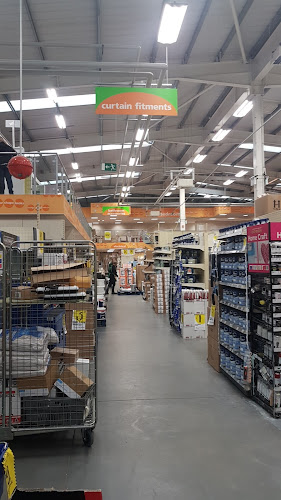 Comments and reviews of Homebase - Gloucester