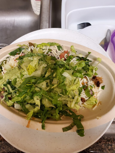 Mexican Restaurant «Chipotle Mexican Grill», reviews and photos, 4402 Montgomery Rd, Cincinnati, OH 45212, USA