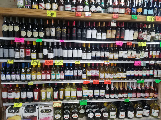 Liquor Store «Maxsaver Liquor», reviews and photos, 1162 N Tracy Blvd, Tracy, CA 95376, USA