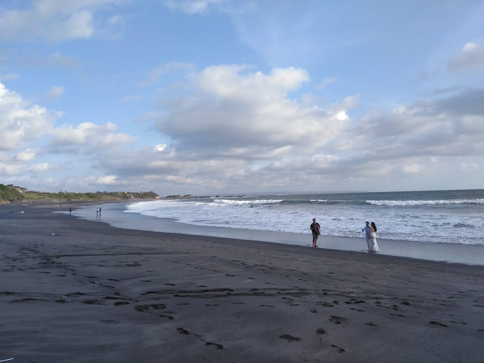 Foto di Nyanyi Beach con spiaggia spaziosa