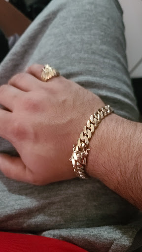 Pawn Shop «Leon Jewelry #1», reviews and photos, 1182 Palm Ave, Hialeah, FL 33010, USA