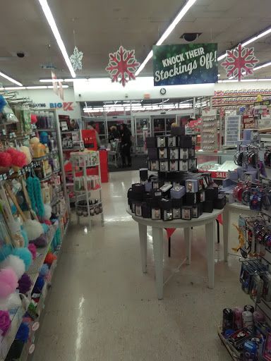 Discount Store «Kmart», reviews and photos, 1 Flower Valley Shopping Center, Florissant, MO 63033, USA