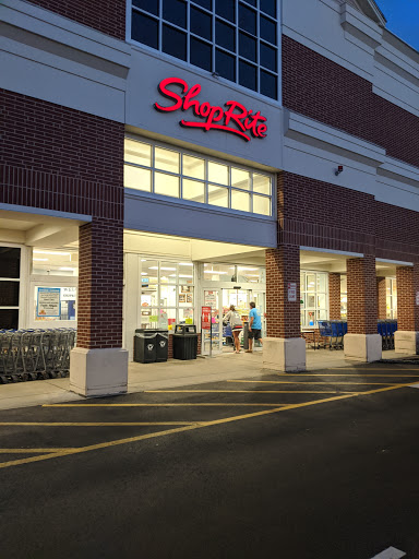 Grocery Store «ShopRite of Southbury», reviews and photos, 775 Main St S, Southbury, CT 06488, USA