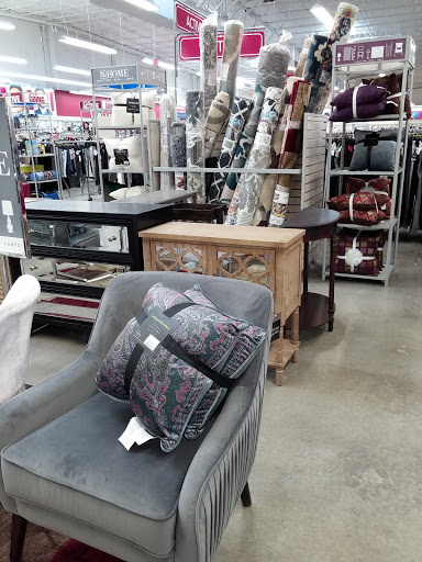 Clothing Store «Burlington Coat Factory», reviews and photos, 290 Turnpike Rd #10, Westborough, MA 01581, USA