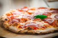 Plats et boissons du Pizzeria Pizza De La Traverse à Vourles - n°1