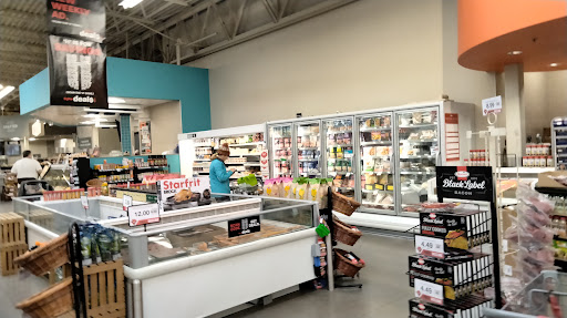 Grocery Store «Hy-Vee», reviews and photos, 6150 Egan Dr, Savage, MN 55378, USA