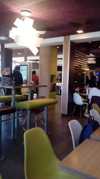 Atmosphère du Restauration rapide McDonald's à Scionzier - n°16