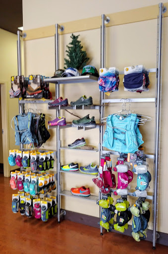 Running Store «Fleet Feet Sports Ridgeway», reviews and photos, 2522 Ridgeway Ave, Rochester, NY 14626, USA