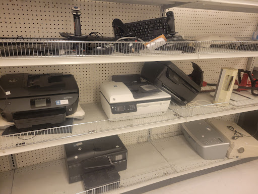 Thrift Store «Deseret Industries Thrift Store», reviews and photos, 10330 SE 82nd Ave, Happy Valley, OR 97086, USA