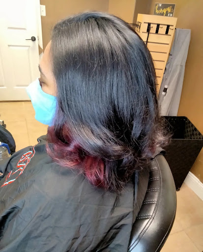 Beauty Salon «Beyond Hair Studio», reviews and photos, 107 1st St E #205, Humble, TX 77338, USA