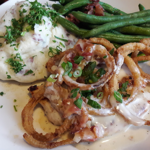 Applebees Grill Bar image