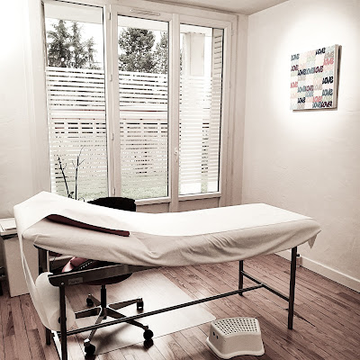 Cabinet de luxopuncture et de reflexologie plantaire Géraldine Asselin à Annecy
