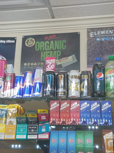 Tobacco Shop «Vape & Smoke Shop - Pines», reviews and photos, 2072 N University Dr, Pembroke Pines, FL 33024, USA