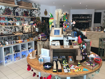Boutique en scène à Épinay-sur-Seine