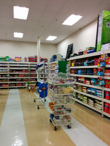 Pet Supply Store «Pet Supplies Plus», reviews and photos, 1960 Jericho Turnpike, East Northport, NY 11731, USA