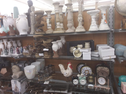 Department Store «T.J. Maxx», reviews and photos, 70 NJ-36, Eatontown, NJ 07724, USA