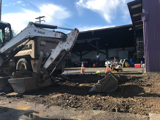 Auto Repair Shop «Green Drop Garage», reviews and photos, 1417 SE 9th Ave, Portland, OR 97214, USA