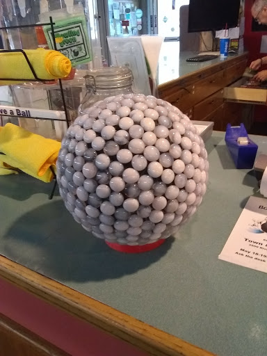 Bowling Alley «Town & Country Lanes», reviews and photos, 3500 River Rd N, Keizer, OR 97303, USA