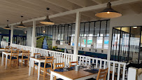 Atmosphère du Restaurant de fruits de mer Les Viviers de Keraliou Restaurant et vente au détail à Plougastel-Daoulas - n°18
