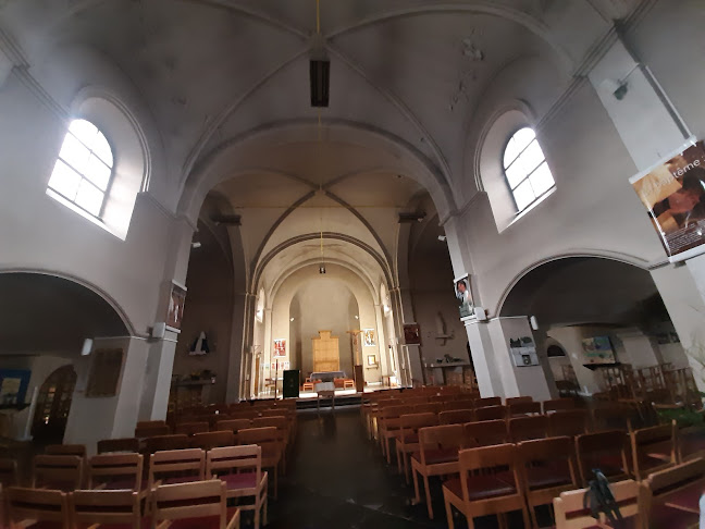 Beoordelingen van Franciscus Xaverius Kerk in Waver - Kerk