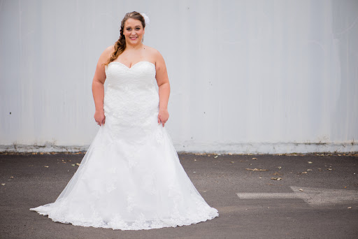 Wedding Store «Merrime Bride & Soiree», reviews and photos, 211 W 1st Ave #101, Albany, OR 97321, USA