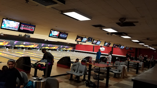 Bowling Alley «AMF Pro 300 Lanes», reviews and photos, 3031 SE Powell Blvd, Portland, OR 97202, USA