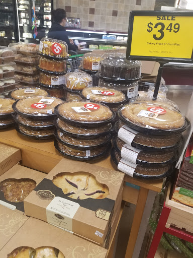 Grocery Store «Fred Meyer», reviews and photos, 6305 Bridgeport Way W, University Place, WA 98467, USA