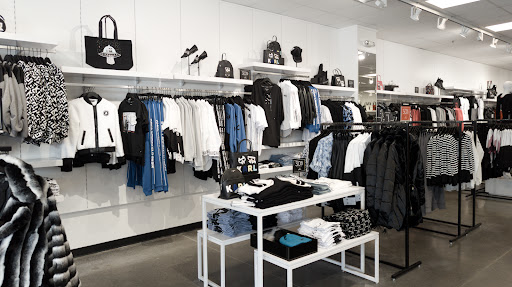 Shopping Mall «Carlsbad Premium Outlets», reviews and photos, 5620 Paseo Del Norte, Carlsbad, CA 92008, USA