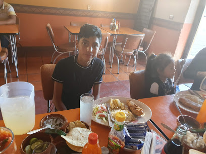 La Sirenita Restaurante - 78595, Pipila 111, Centro, Charcas, S.L.P., Mexico