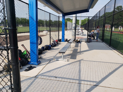 Sports Activity Location «Eisenhower Park: Softball Fields», reviews and photos, 1899 Hempstead Turnpike, East Meadow, NY 11554, East Meadow, NY 11554, USA