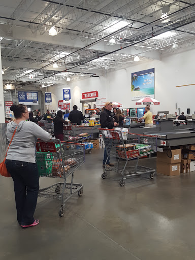 Warehouse store «Costco Wholesale», reviews and photos, 750 23rd Ave E, West Fargo, ND 58078, USA