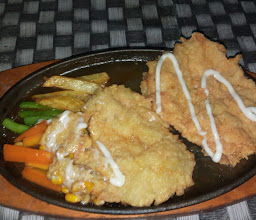 Ambasador Beef & Chicken Steak photo