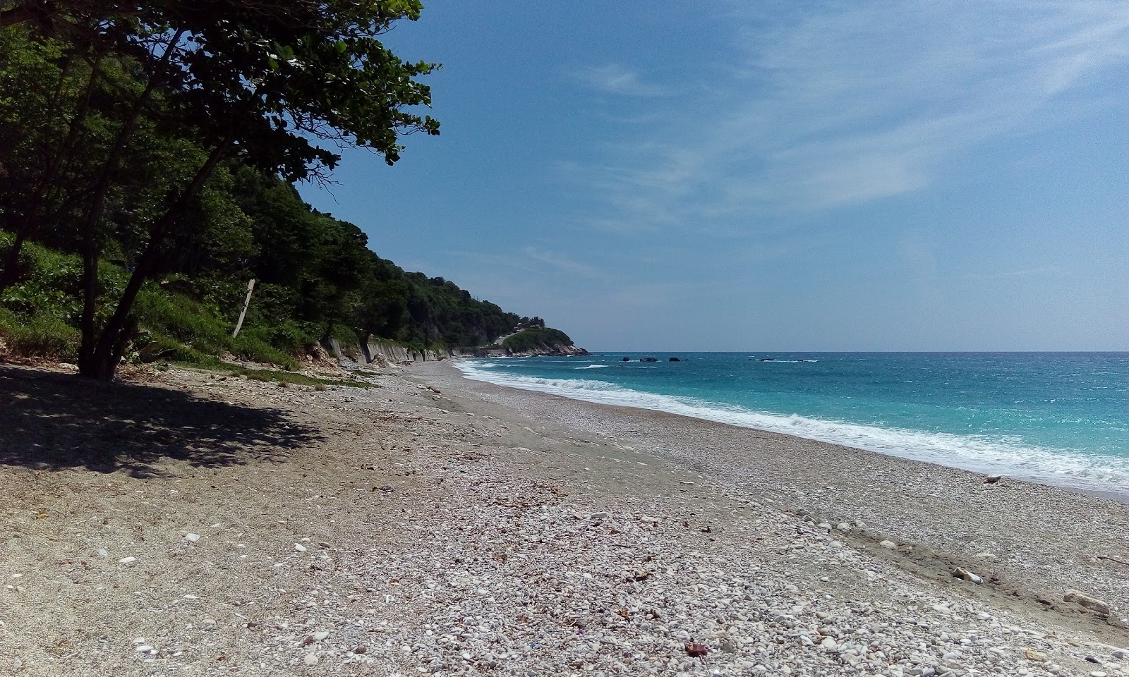 Fotografija Bahoruco beach z lahki fini kamenček površino
