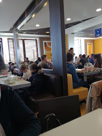 Atmosphère du Restauration rapide McDonald's à Avrainville - n°13