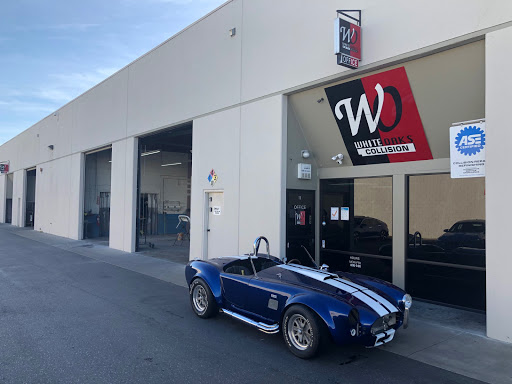 White Oaks Auto Body image