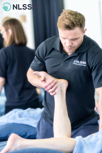 Comments and reviews of NLSSM The School of Sports Massage
