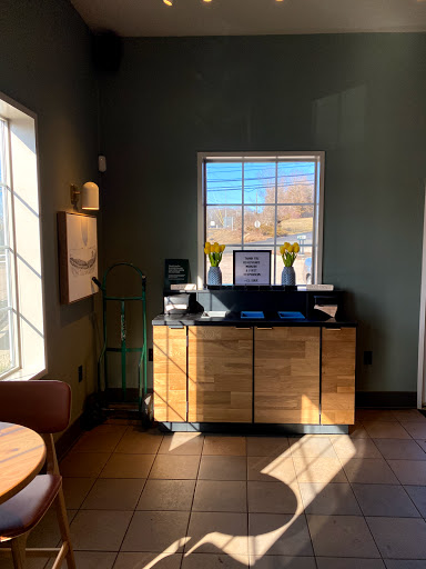 Coffee Shop «Starbucks», reviews and photos, 267 Flanders Rd, Niantic, CT 06357, USA