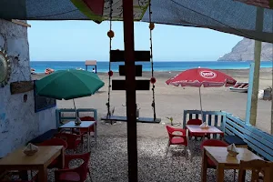 Turtle Beach Bar - São Pedro image