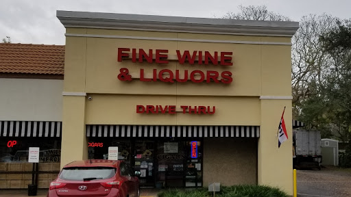 Carrollwood Fine Wine & Spirits, 11401 N Dale Mabry Hwy, Tampa, FL 33618, USA, 