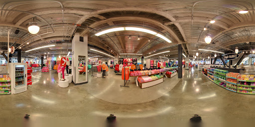 Clothing Store «Old Navy», reviews and photos, 801 Market St, San Francisco, CA 94103, USA