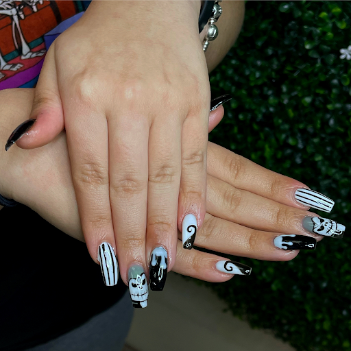 Hair Salon «Cuttin-Loose Hair Salon», reviews and photos, 523 N Krome Ave, Homestead, FL 33030, USA